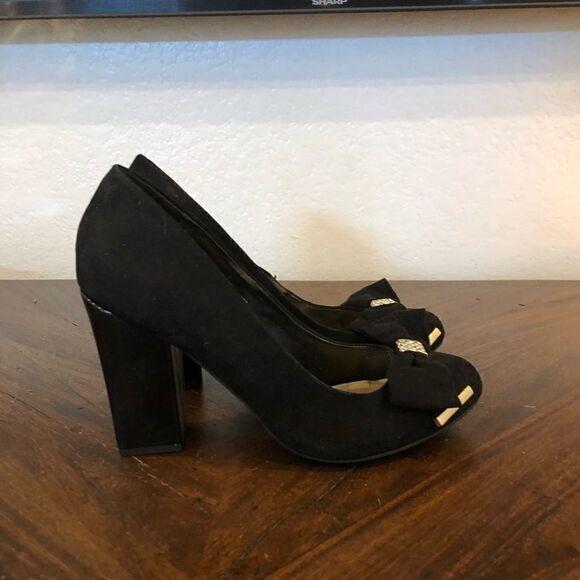 NWT versona black block heels with bows - Picture 1 of 5